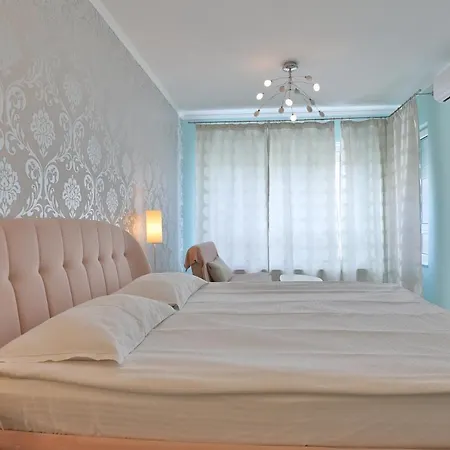 Ada Homes B20-2
